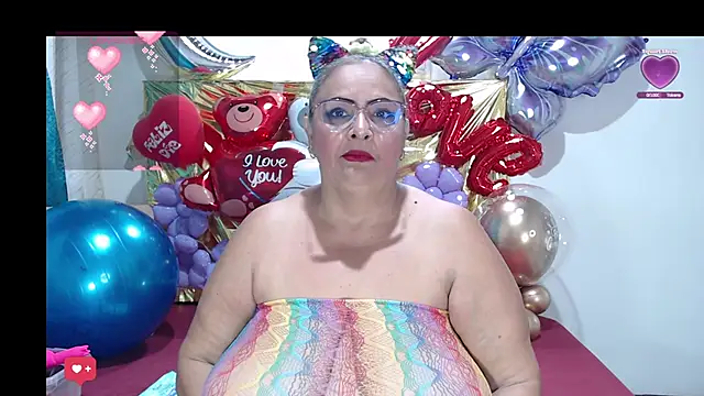 Snapshot of BBW_salome chatting on February 20, 8:58 pm BBW salome online show from February 20, 8:58 pm