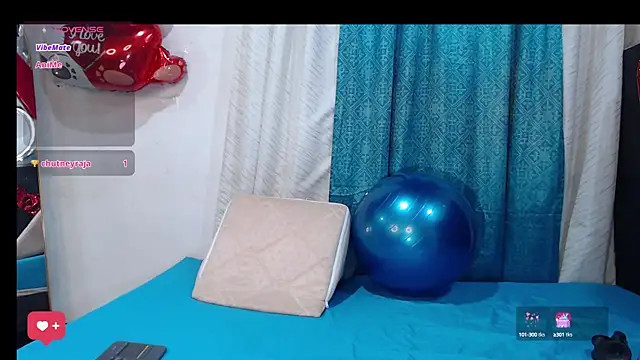 Snapshot of BBW_salome chatting on March 8, 12:33 am BBW salome online show from March 8, 12:33 am