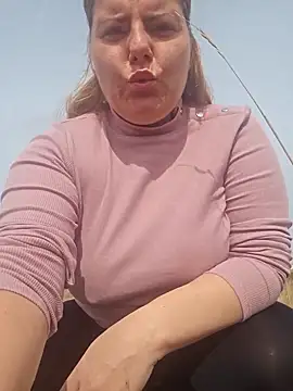 KarlyGray10 online show from September 30, 9:25 am