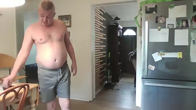 Snapshot of keiferkriss chatting on October 11, 5:11 pm keiferkriss online show from October 11, 5:11 pm