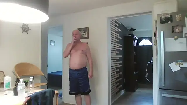 Snapshot of keiferkriss chatting on October 19, 5:02 pm keiferkriss online show from October 19, 5:02 pm