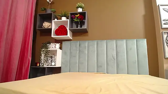 Snapshot of RebecaBlackx chatting on January 28, 1:38 pm RebecaBlackx online show from January 28, 1:38 pm