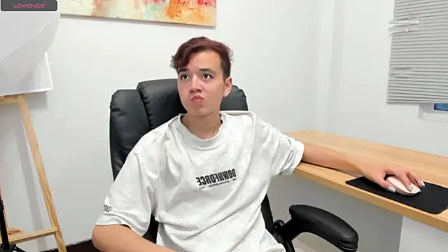 bunny maxi online show from October 29, 1:02 pm