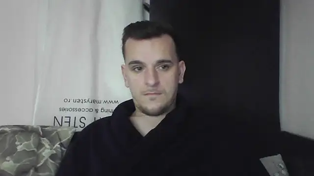 Snapshot of Huge_cock22cm chatting on January 25, 7:49 am Huge cock22cm online show from January 25, 7:49 am