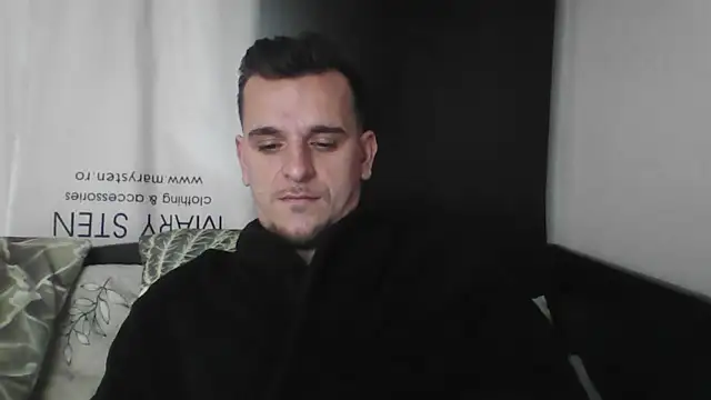 Snapshot of Huge_cock22cm chatting on January 25, 11:13 am Huge cock22cm online show from January 25, 11:13 am