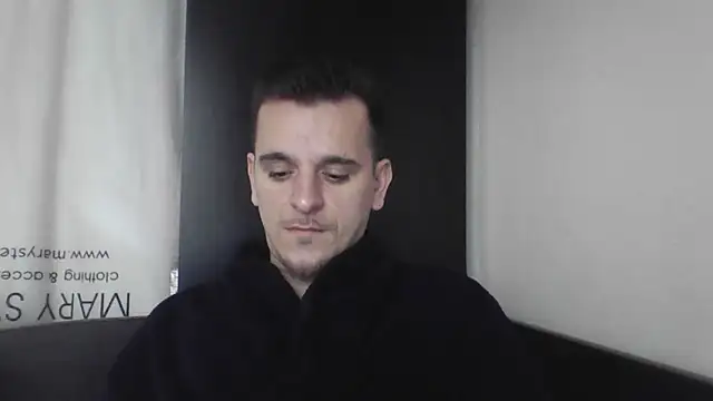 Snapshot of Huge_cock22cm chatting on February 4, 10:43 am Huge cock22cm online show from February 4, 10:43 am