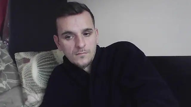 Snapshot of Huge_cock22cm chatting on February 10, 2:16 pm Huge cock22cm online show from February 10, 2:16 pm