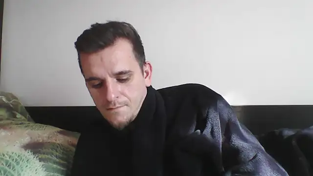 Snapshot of Huge_cock22cm chatting on February 25, 12:13 pm Huge cock22cm online show from February 25, 12:13 pm