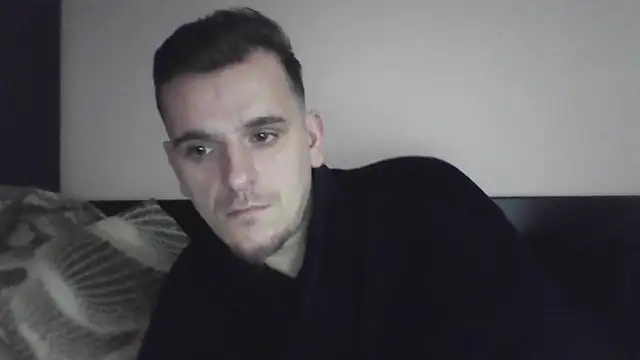 Snapshot of Huge_cock22cm chatting on February 27, 3:05 pm Huge cock22cm online show from February 27, 3:05 pm