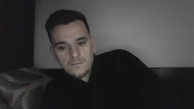 Snapshot of Huge_cock22cm chatting on March 1, 5:20 am Huge cock22cm online show from March 1, 5:20 am