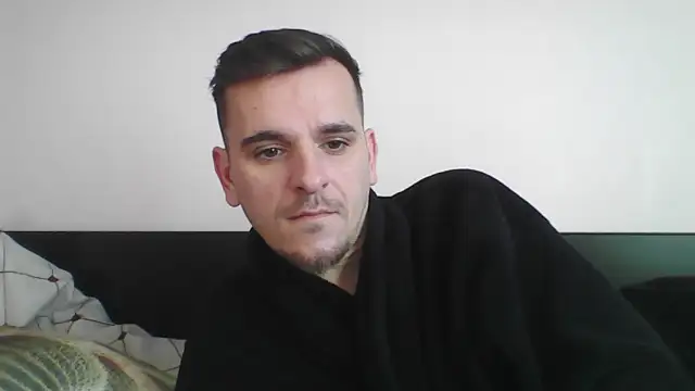 Snapshot of Huge_cock22cm chatting on March 5, 7:16 am Huge cock22cm online show from March 5, 7:16 am