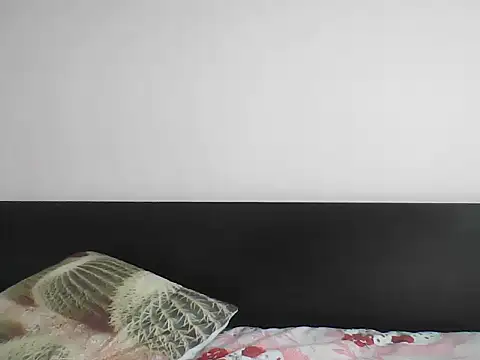 Snapshot of Huge_cock22cm chatting on September 26, 10:30 am Huge cock22cm online show from September 26, 10:30 am
