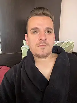 Huge cock22cm online show from May 23, 7:46 am