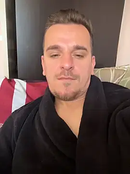 Huge cock22cm online show from May 24, 7:57 am