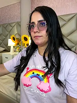 Brenda Garcia online show from October 4, 7:12 pm