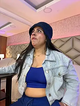 Brenda Garcia online show from January 6, 8:12 pm