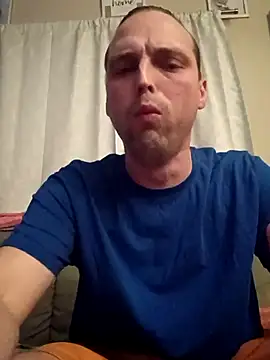 Snapshot of VitaminDrewFl chatting on March 6, 12:01 pm VitaminDrewFl online show from March 6, 12:01 pm