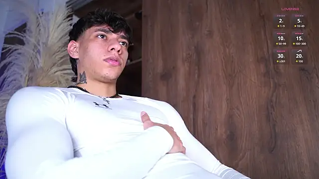 Josep Davies online show from November 18, 7:18 pm