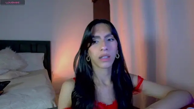 AlanaSofiia online show from May 8, 3:28 pm