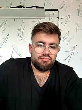 yxssxn24403 online show from October 5, 12:25 pm