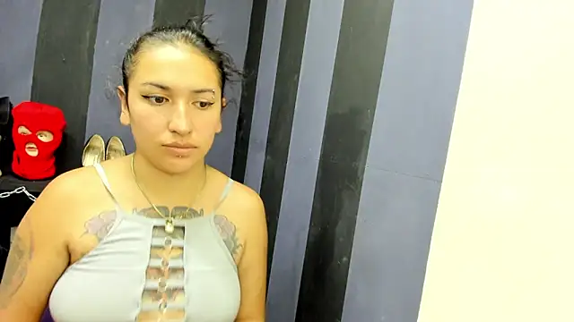 LucyStrike  online show from January 29, 3:12 am