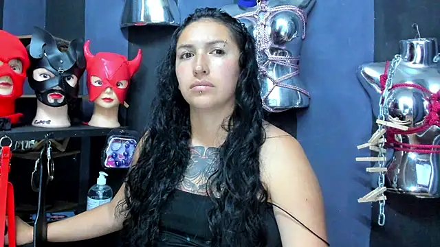 LucyStrike  online show from February 20, 9:53 pm