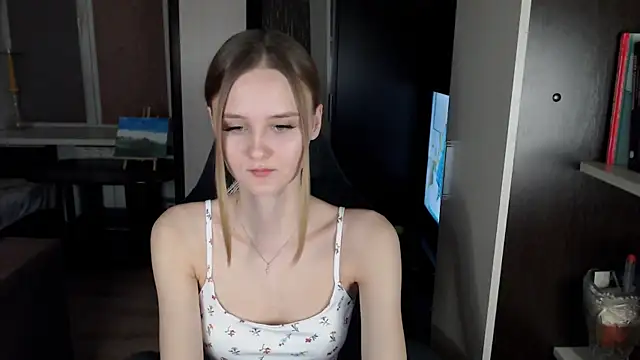 Snapshot of _Sansa_stark_ chatting on February 17, 2:37 pm Sansa stark online show from February 17, 2:37 pm