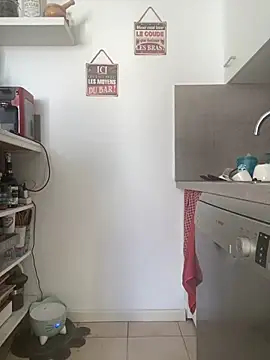 Luccreccia  online show from November 16, 10:21 am