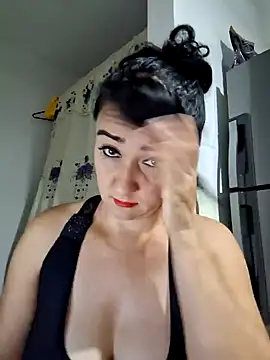 taalia online show from December 22, 12:17 am