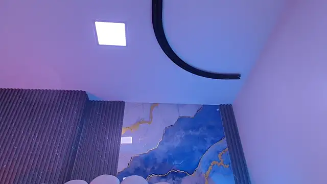 Snapshot of hot_dione chatting on March 31, 7:14 pm hot dione online show from March 31, 7:14 pm