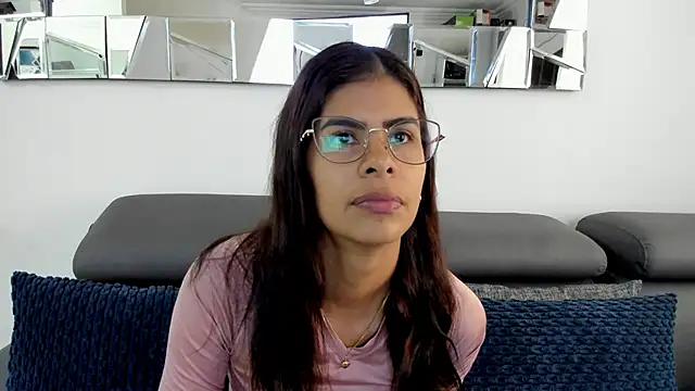 Snapshot of karlina_charlotte1 chatting on March 12, 12:57 pm karlina charlotte1 online show from March 12, 12:57 pm