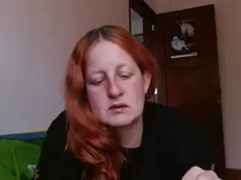 ViioletaMora online show from November 4, 8:52 pm