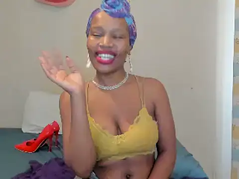 Snapshot of AfricanSquirtingQueen chatting on March 15, 3:51 pm AfricanSquirtingQueen online show from March 15, 3:51 pm