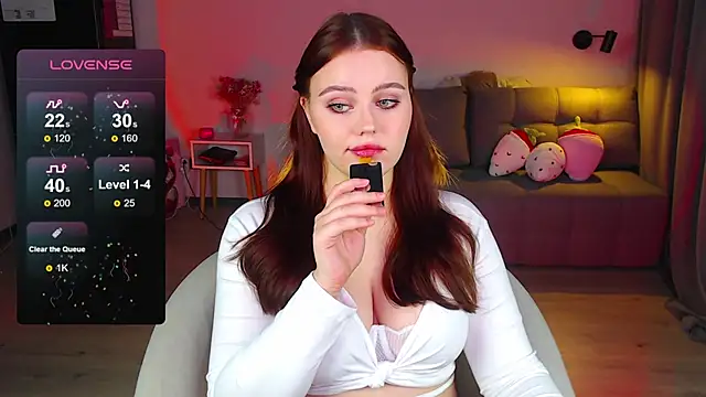 sensual me online show from December 5, 3:50 pm