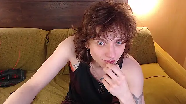 Snapshot of axxxturel chatting on February 20, 6:26 am axxxturel online show from February 20, 6:26 am