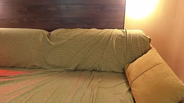 Snapshot of axxxturel chatting on March 17, 7:55 am axxxturel online show from March 17, 7:55 am