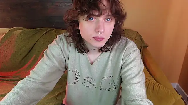 Snapshot of axxxturel chatting on March 24, 9:14 am axxxturel online show from March 24, 9:14 am