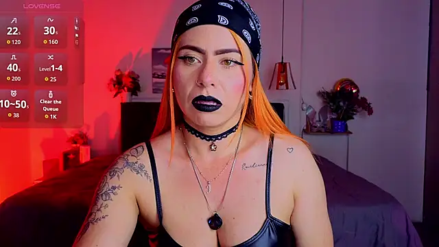 Dulce charlottee online show from October 4, 7:34 pm