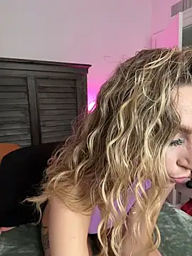 BrattyBae xo online show from January 10, 7:54 pm