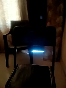 Im Cute online show from February 7, 9:57 am