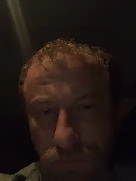 Snapshot of BIGWHITECOCKDOC36 chatting on December 27, 4:04 am BIGWHITECOCKDOC36 online show from December 27, 4:04 am