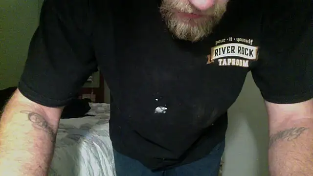 Snapshot of BIGWHITECOCKDOC36 chatting on March 19, 2:37 am BIGWHITECOCKDOC36 online show from March 19, 2:37 am