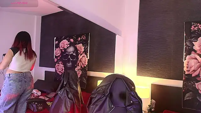 Snapshot of EvaaFoxxy1 chatting on March 14, 11:59 am EvaaFoxxy1 online show from March 14, 11:59 am