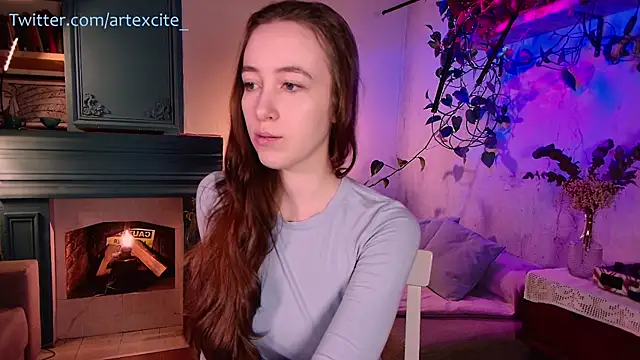 artexcite online show from March 12, 3:02 am