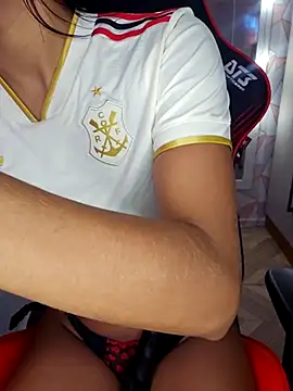 moreninhasilva online show from September 18, 8:00 pm