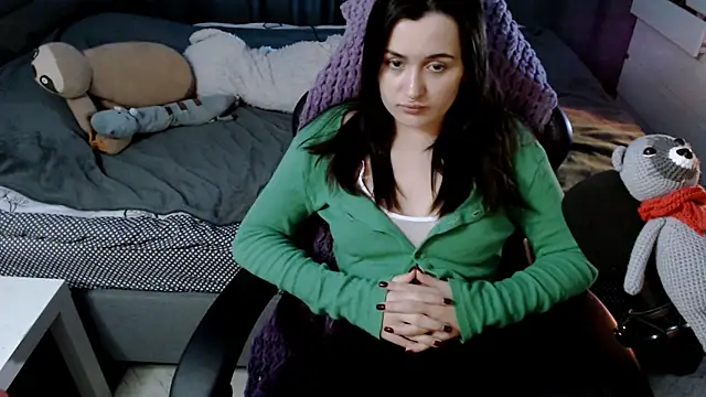 Snapshot of KiraYammy chatting on January 17, 1:36 am KiraYammy online show from January 17, 1:36 am