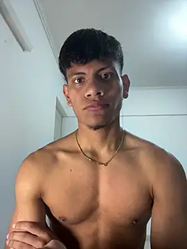bbchocolate27 online show from May 18, 10:48 pm