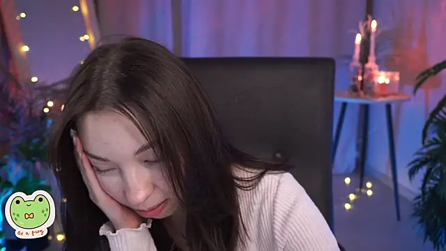 Sarah Son online show from February 10, 11:46 am