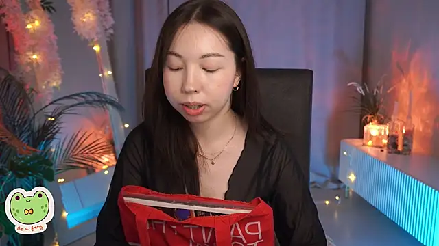 Sarah Son online show from February 25, 6:03 am