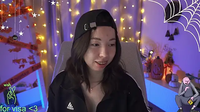 Sarah Son online show from October 29, 5:42 am